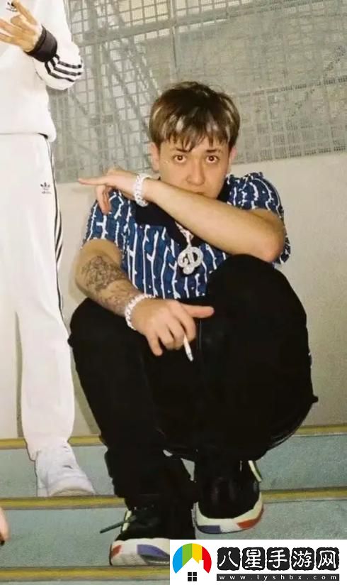 俄羅斯rapper潮水老狼上線(xiàn)