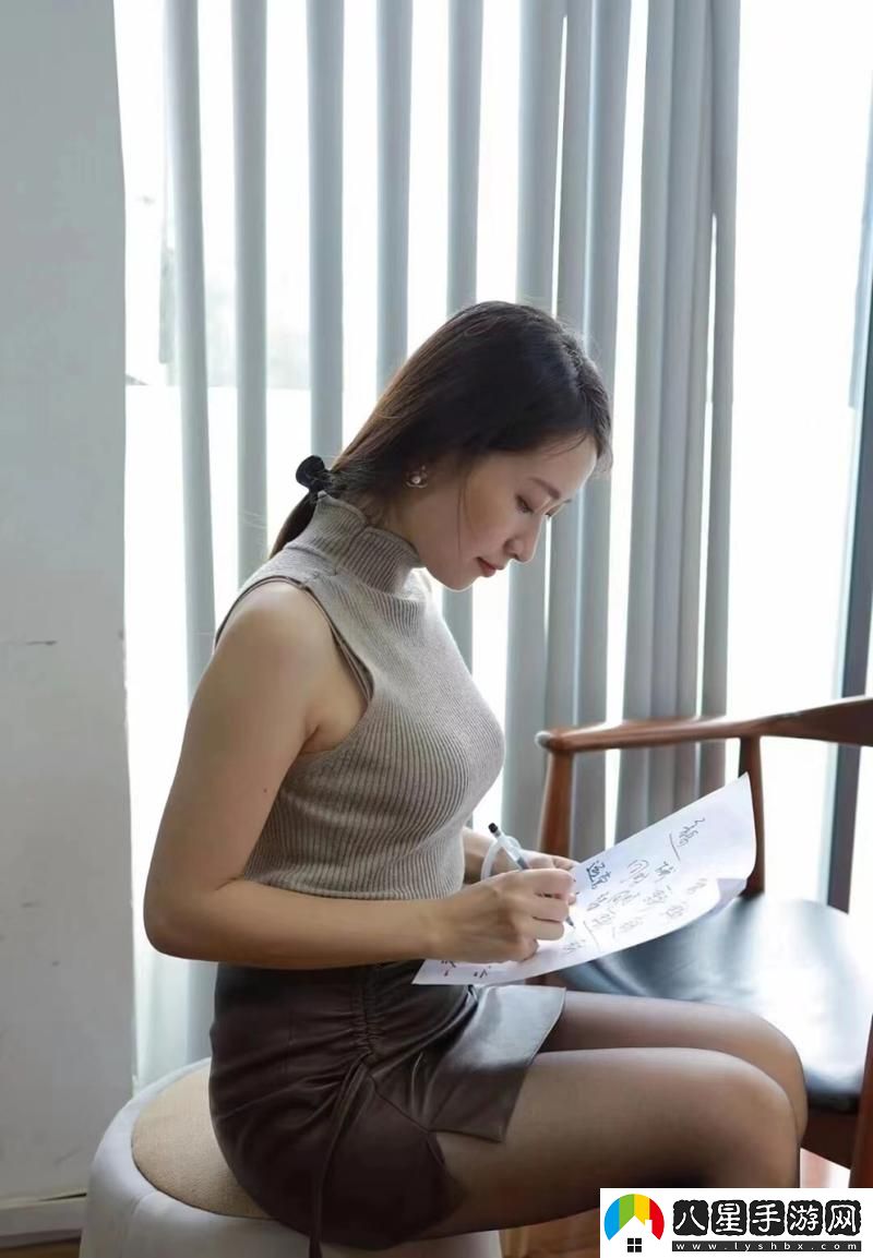 賣(mài)保險套的女銷(xiāo)售3